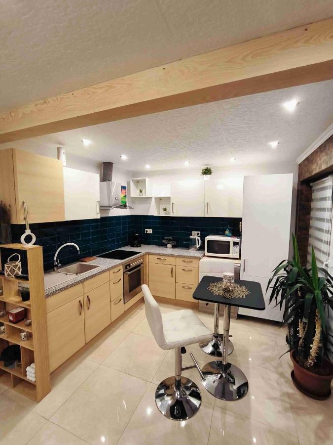 Apartmán Baky House Balatonlelle Exteriér fotografie